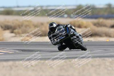 media/Nov-16-2025-Race Pace (Sun) [[8c5fa54630]]/Verified Riders/9-Turn 16 (150pm)/